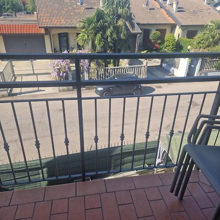 Iris Apartment Cislago Ngoại thất bức ảnh