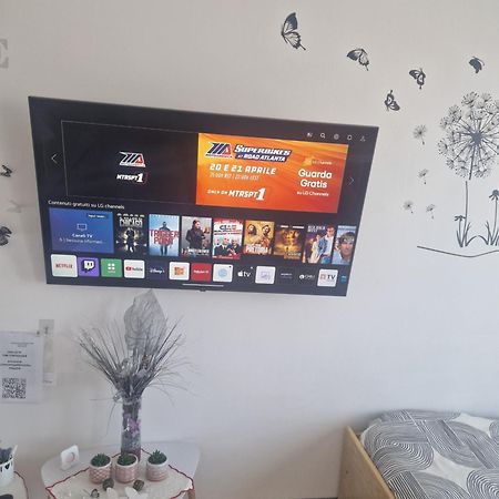 Iris Apartment Cislago Ngoại thất bức ảnh