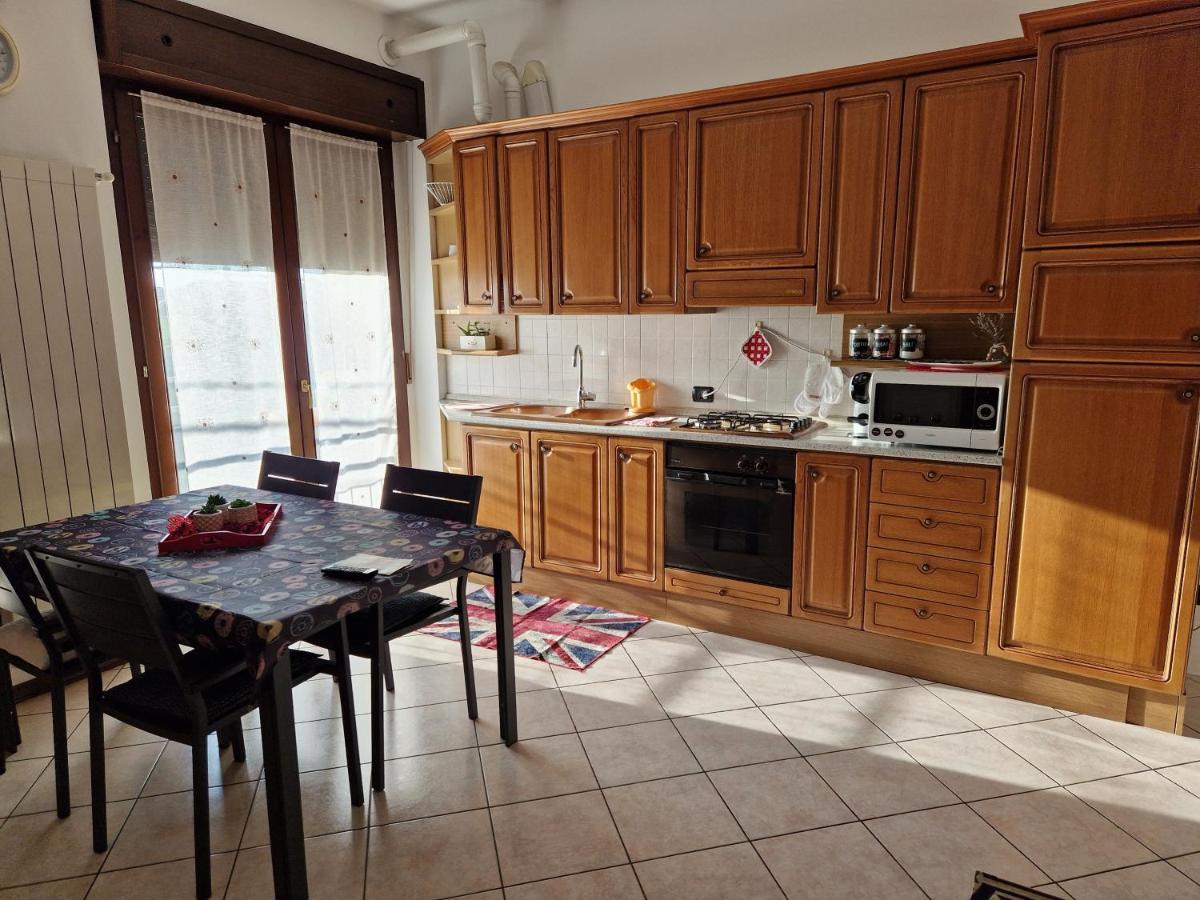 Iris Apartment Cislago Ngoại thất bức ảnh